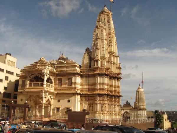 INDIA: TRÁPENÁ A BITÁ RODINA KVÔLI NASLEDOVANIU JEŽIŠA