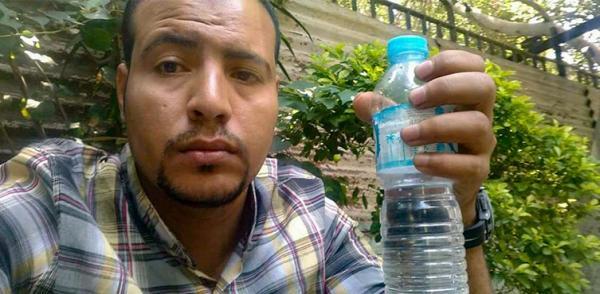 EGYPT: ZATKNUTÝ KVÔLI FĽAŠI S VODOU