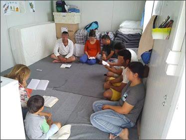 Kresťanskí konvertiti z Iránu boli prepadnutí davom