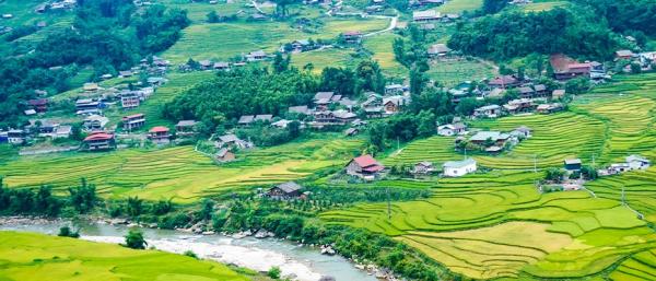 Kresťanská matka a jej deti boli vo Vietname vyhnané z domu