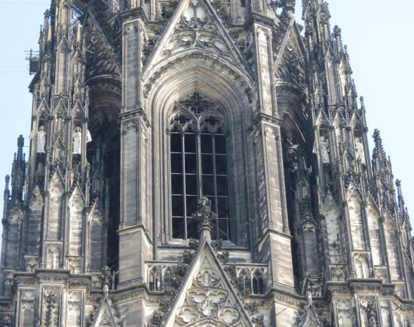 KOLÍNSKA KATEDRÁLA – SYMBOL BOŽEJ VEĽKOSTI I SYMBOL NÁDEJE